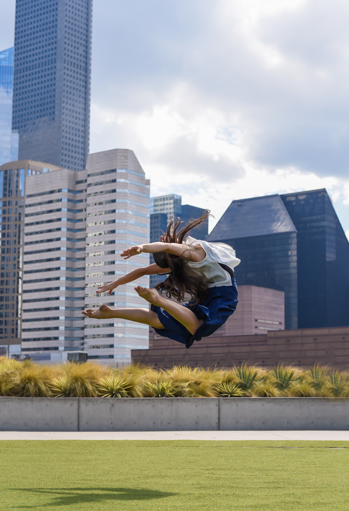 Addison Hand Dance Shot