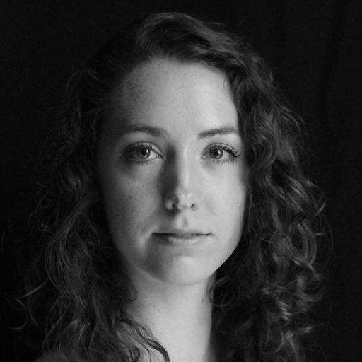 Carlie Price headshot